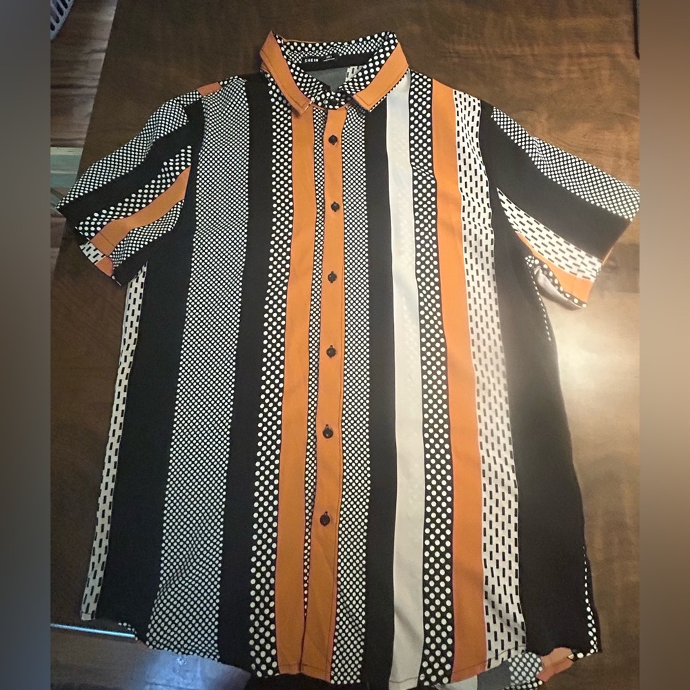 Shein Men’s Co-Ord Button Up and Short Set - Picture 3 of 5